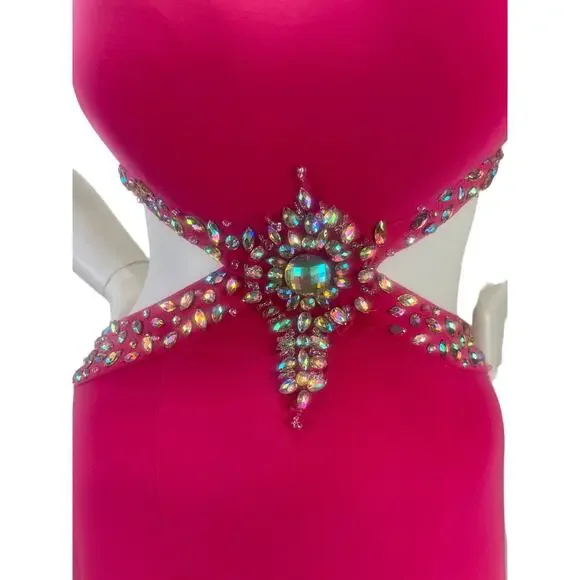 Elegant Pink Halter Dress - Picture 4 of 16